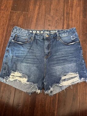Distressed High-Rise Curvy Denim Shorts